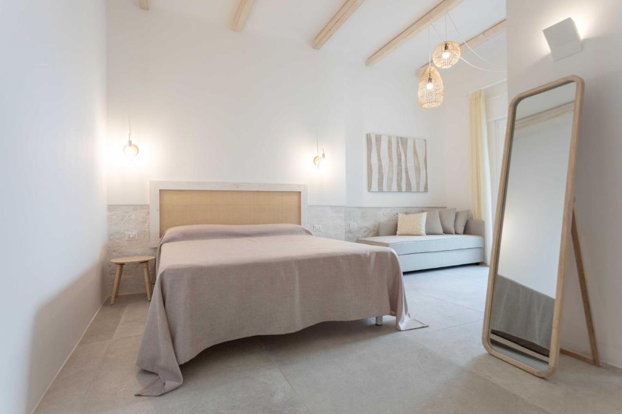 Dimora Dei Maestri-Camera Con Veranda E Bagno Privati Felline Buitenkant foto